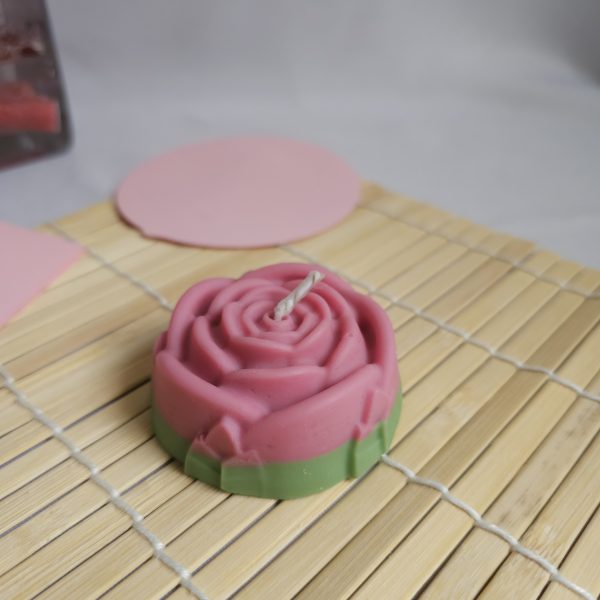 Velas flotantes de cera de soja, rosas rosa, coleccón Floating Whispers