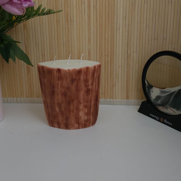 Velas decorativas estilo tronco de gran tamaño - Bosque Salvaje, de color marron, hecha con cera se soja.